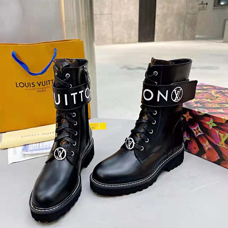 Louis Vuitton Unisex Territory Flat Ranger Black Calf Leather LV Circle