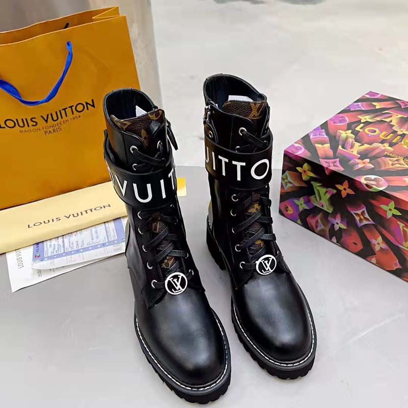 Louis Vuitton Unisex Territory Flat Ranger Black Calf Leather LV Circle