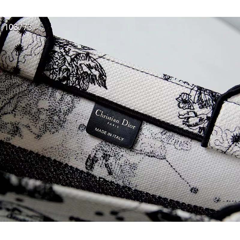 Dior Unisex CD Medium Dior Book Tote Beige Latte Dior Zodiac Embroidery