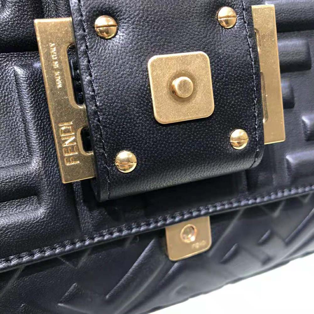 Fendi Women Iconic Large Baguette Leather Bag-Black