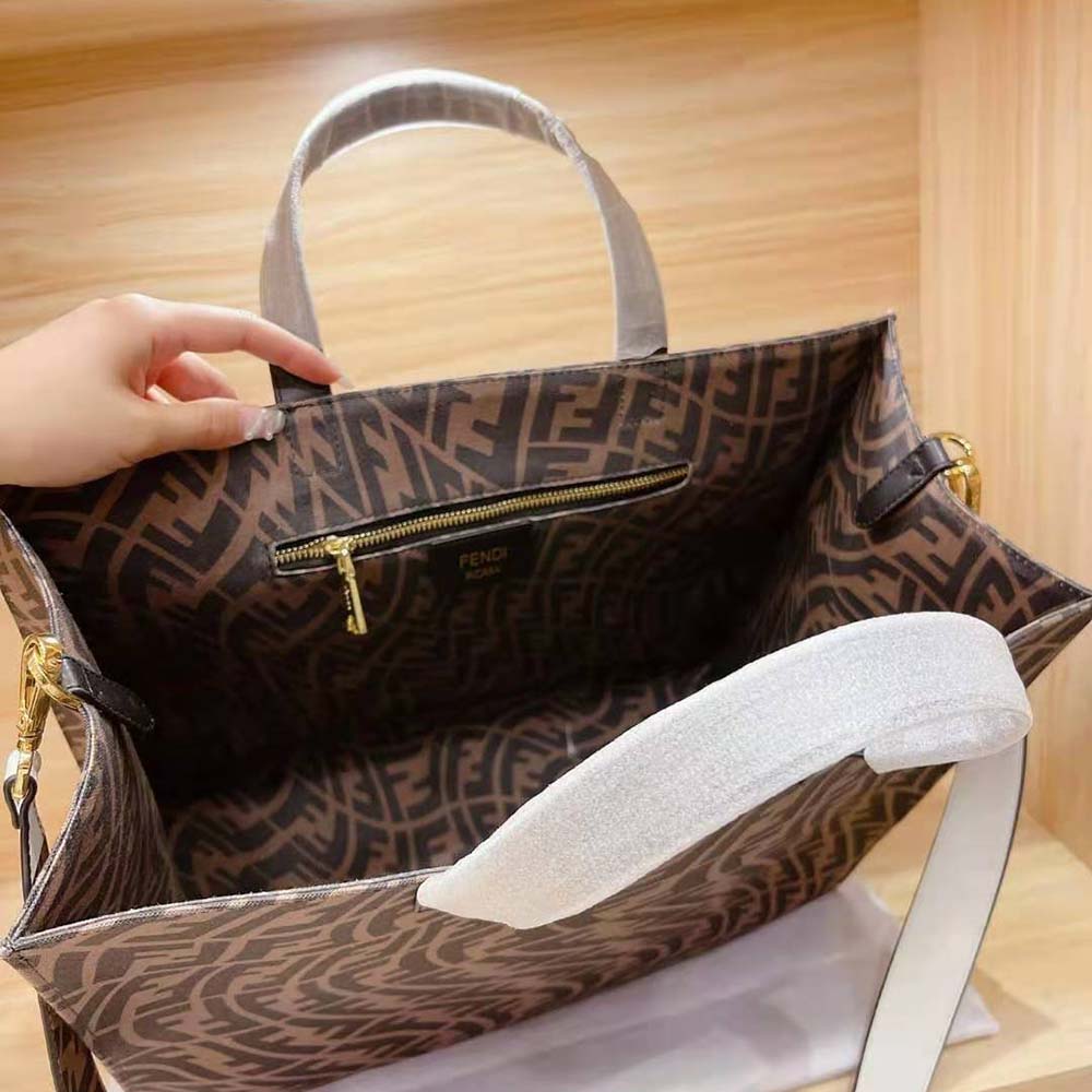 Fendi Unisex Shopper Brown Jacquard FF Vertigo Bag