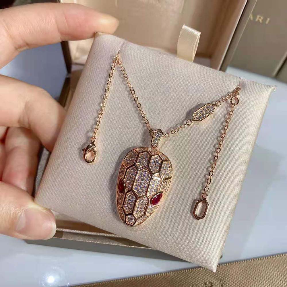 Bvlgari Women Serpenti Necklace in 18 KT Rose Gold