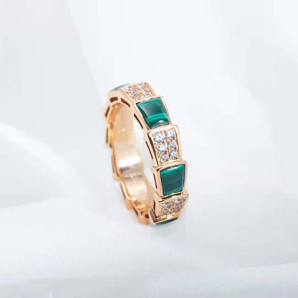 Bvlgari Women Serpenti Viper Band Ring in 18 KT Rose Gold-Green