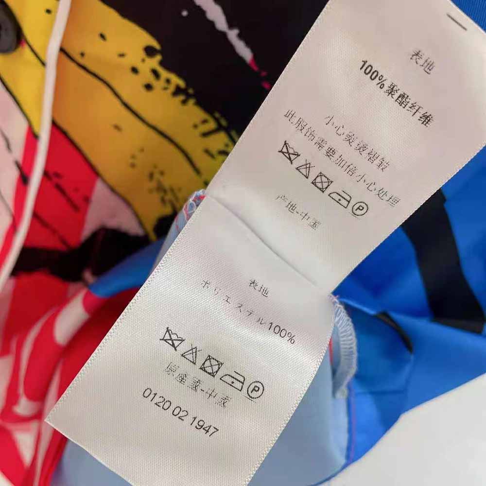 Dior Women Chez Moi Short-Sleeved Shirt Bright Pink and Fluorescent Blue D-Jungle Pop Silk Twill