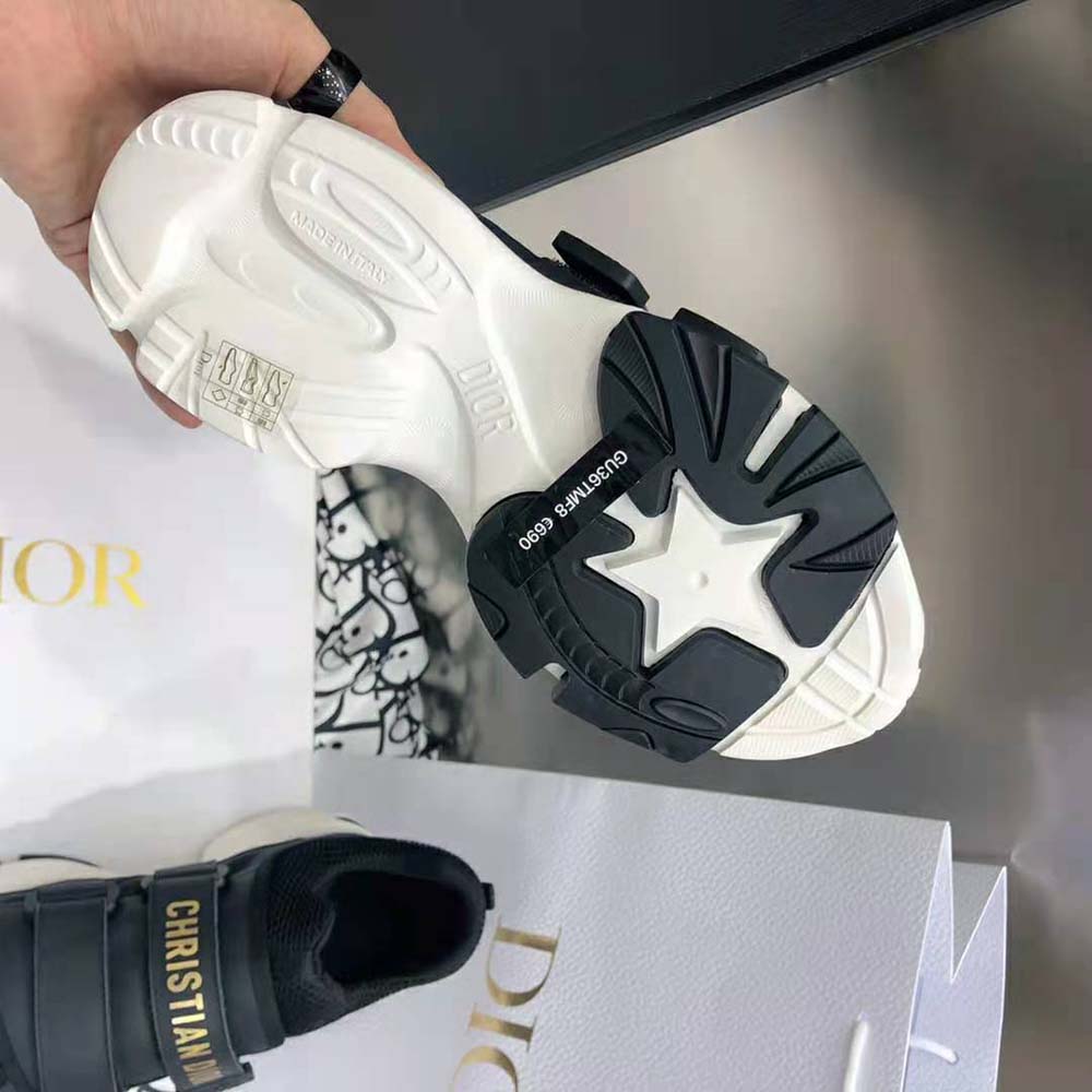 Dior Women D-wander Sneaker Black Calfskin