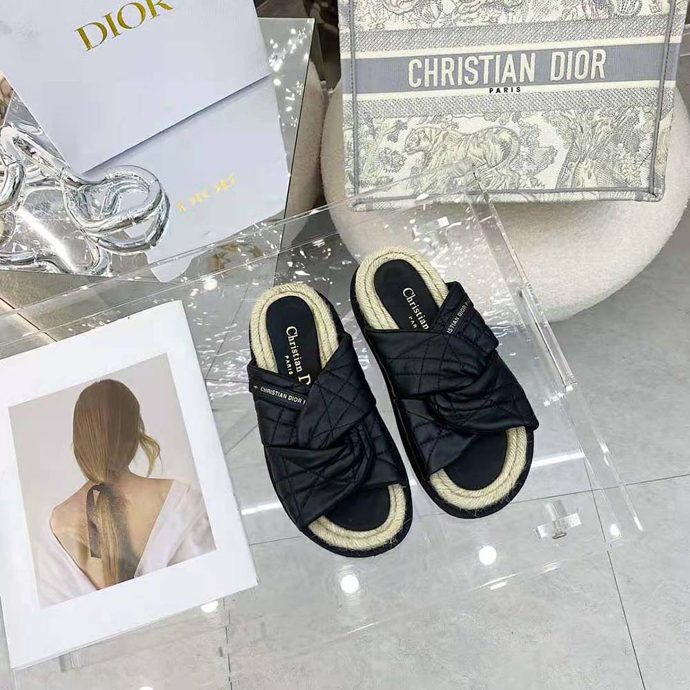 Dior Women Dtwist Slide Black Cannage Lambskin