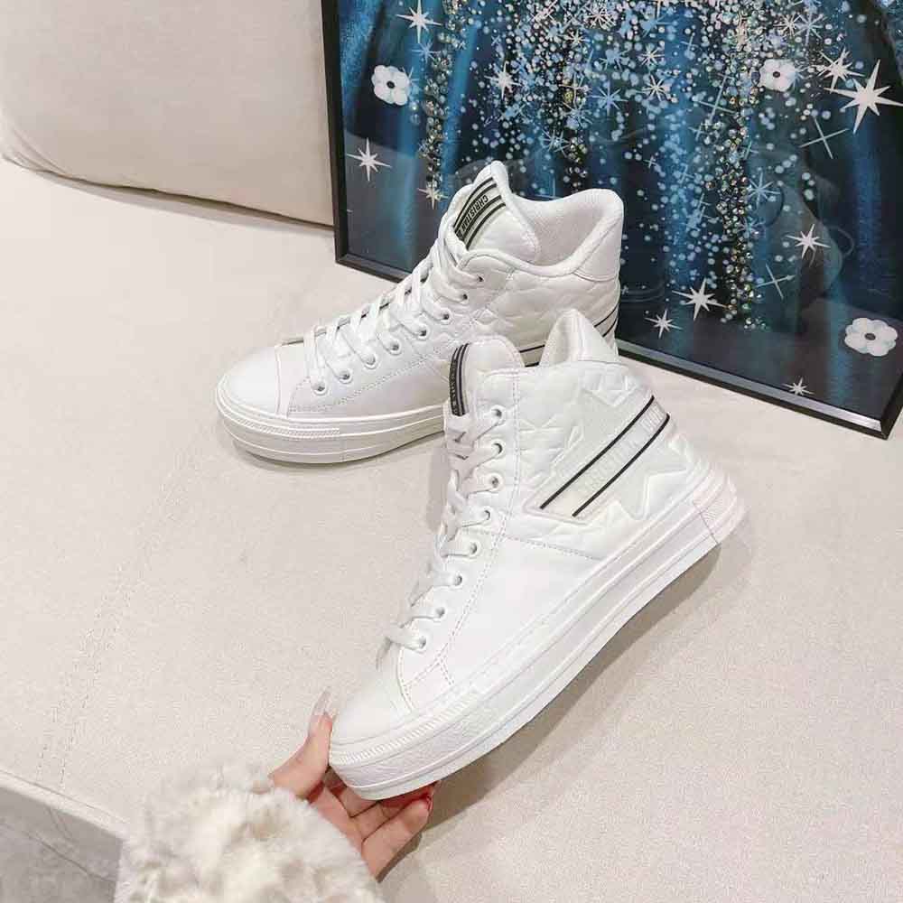 Dior Unisex Walk N Dior Star Sneaker White Dior Etoile Embossed Lambskin and Calfskin