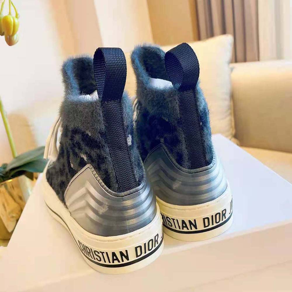 Dior Women Walk’n’Dior Sneaker Fur-Effect Knit with Gray Mizza Print