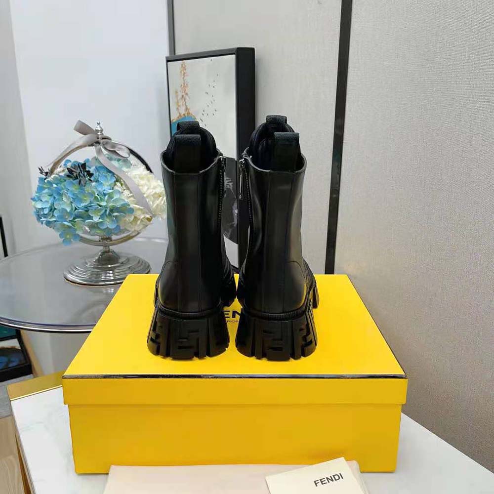 Fendi Women Force Black Leather Ankle Boots