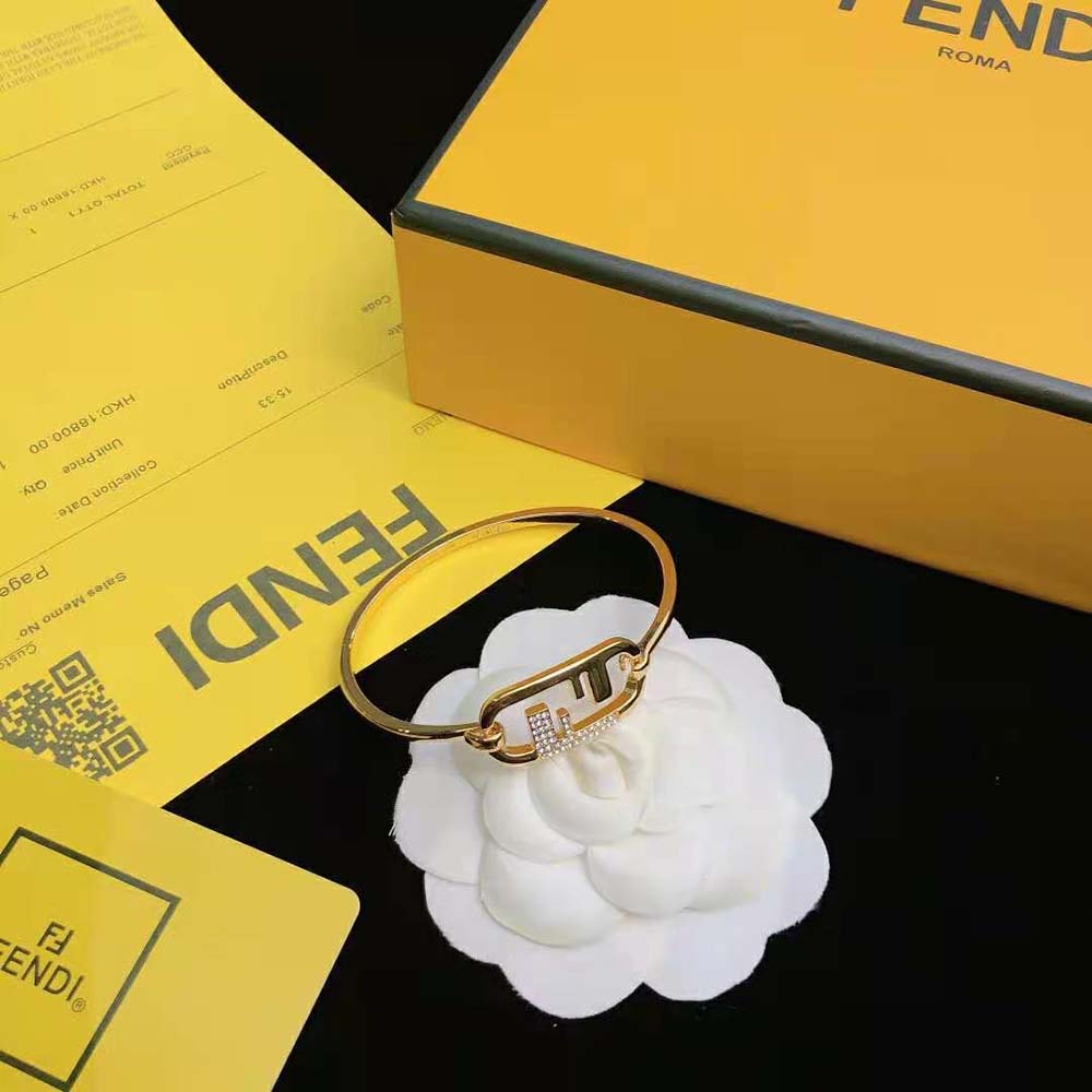 Fendi Women O Lock Bracelet Gold-Colored Bracelet