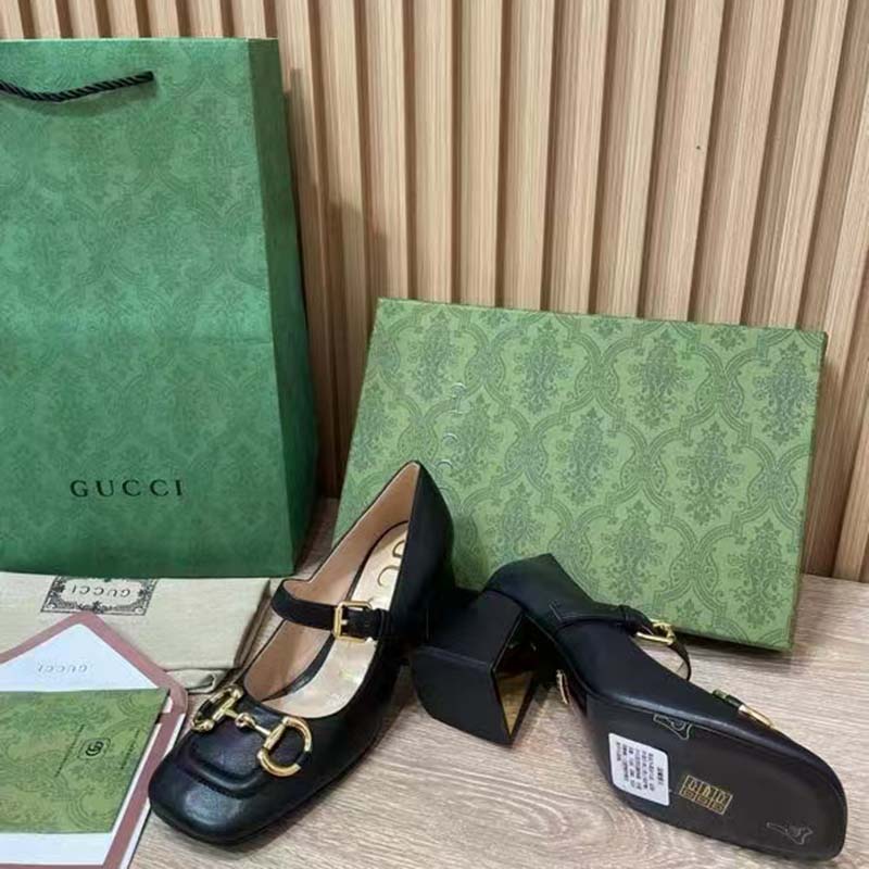 Gucci GG Women’s Mid-Heel Pump With Horsebit Black Leather
