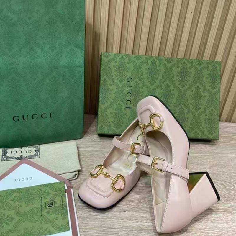 Gucci GG Women’s Mid-Heel Pump With Horsebit Light Pink Leather