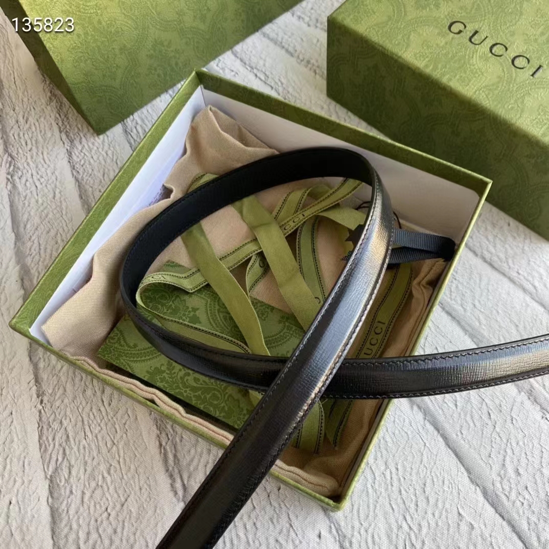 Gucci Unisex GG Marmont Thin Belt Black Leather Double G Buckle 2 cm Width