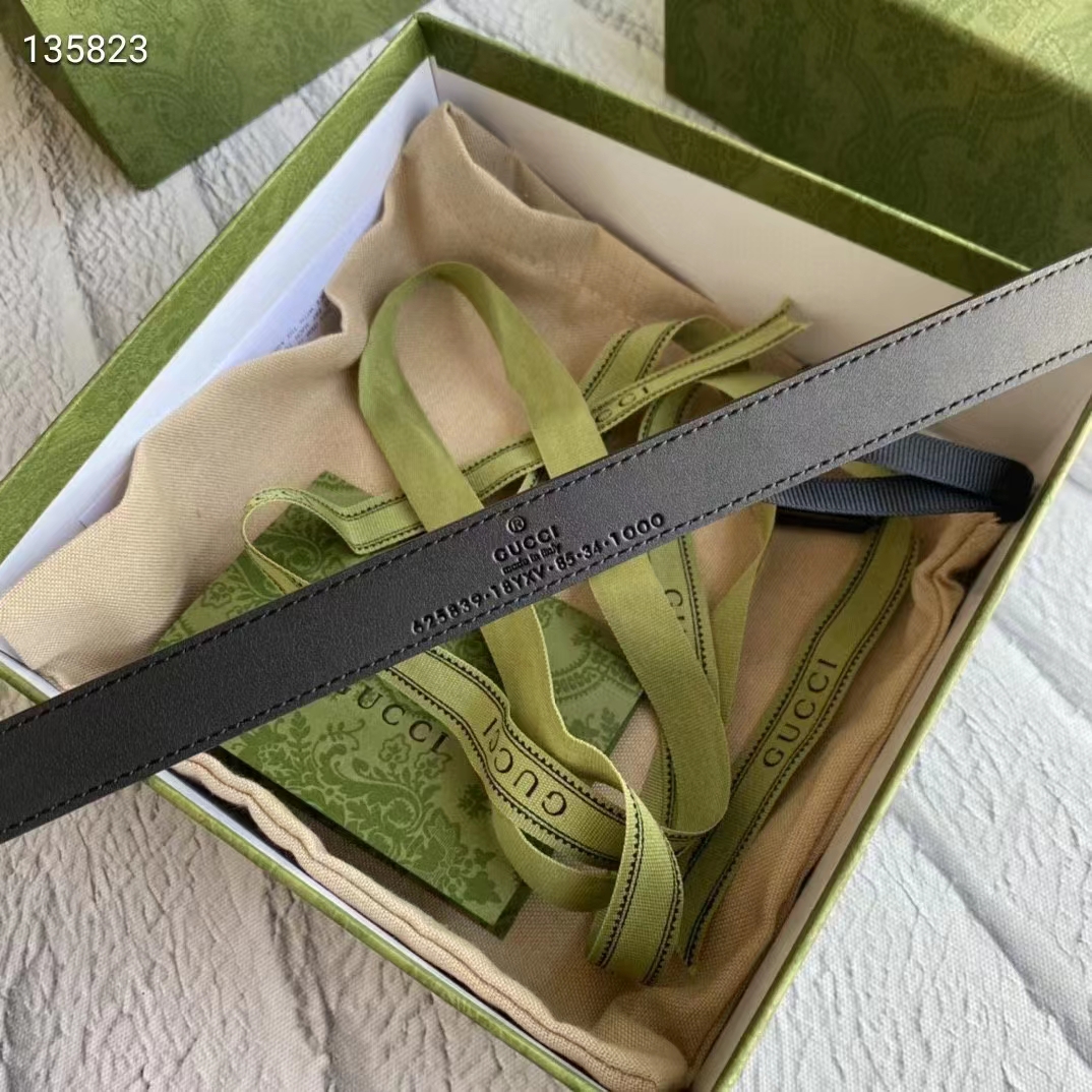 Gucci Unisex GG Marmont Thin Belt Black Leather Double G Buckle 2 cm Width