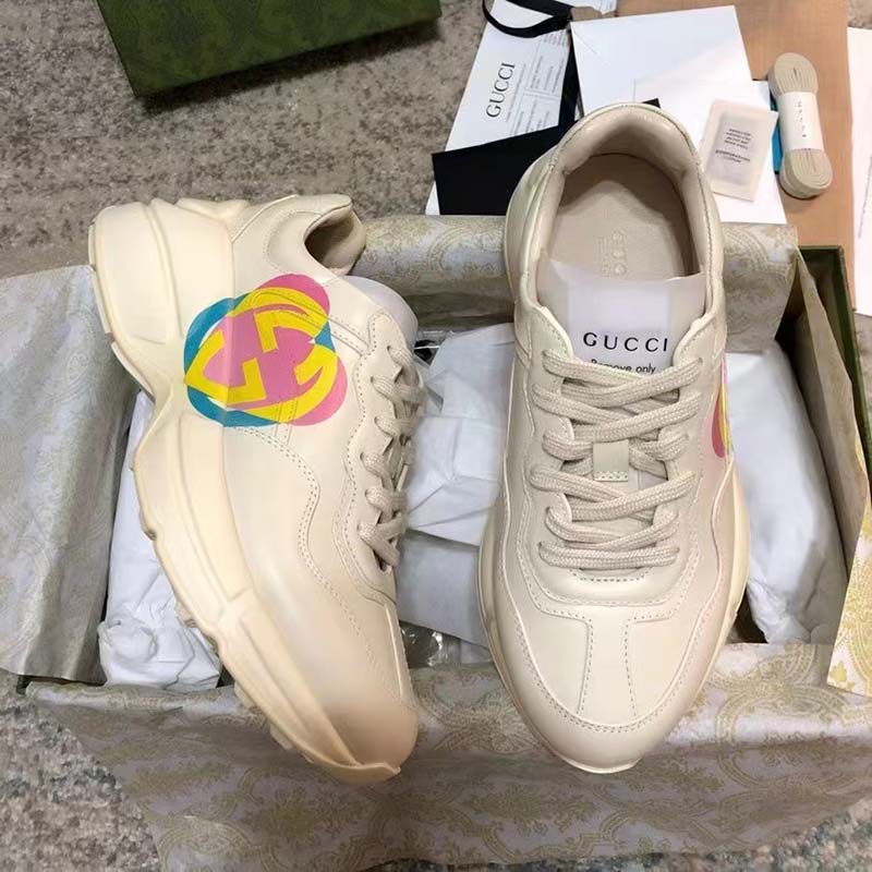 Gucci Unisex GG Rhyton Heart Sneaker Ivory Leather Interlocking G Low 5 cm Heel