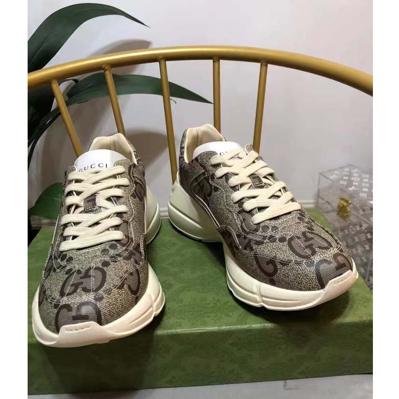 Gucci Unisex GG Rhyton Sneaker Beige Ebony Maxi GG Supreme Canvas 4 cm Heel