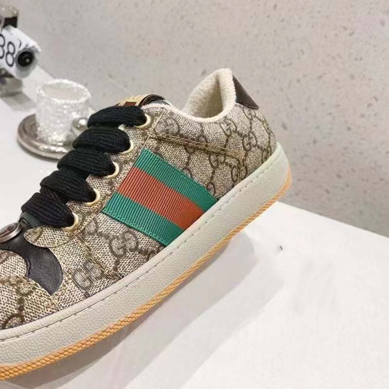 Gucci Unisex GG Screener Sneaker Beige Ebony GG Supreme Canvas Green Red Web