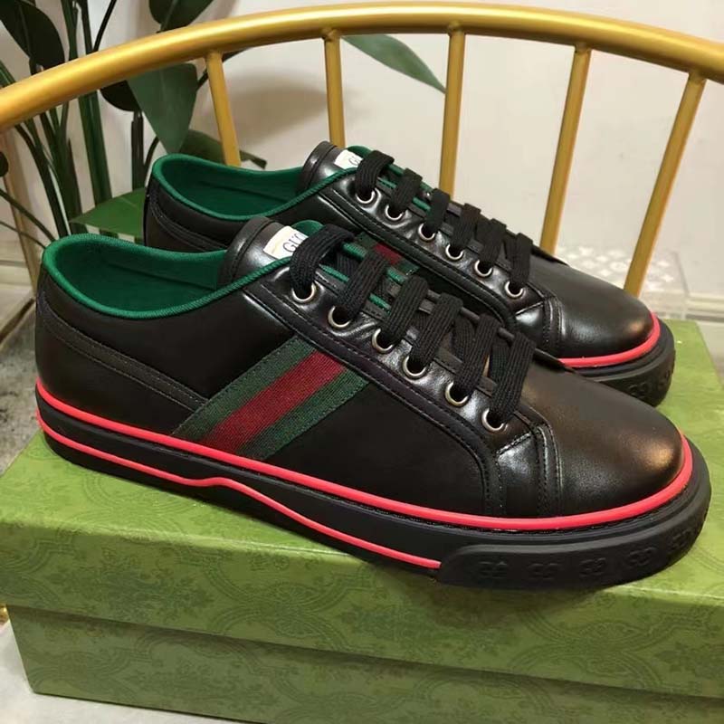 Gucci Unisex Gucci Tennis 1977 Sneaker Black Leather Green Red Web Flat