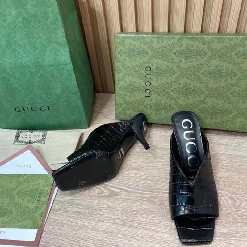 Gucci Women GG Crocodile Print Pump Black Square Toe Mid Heel