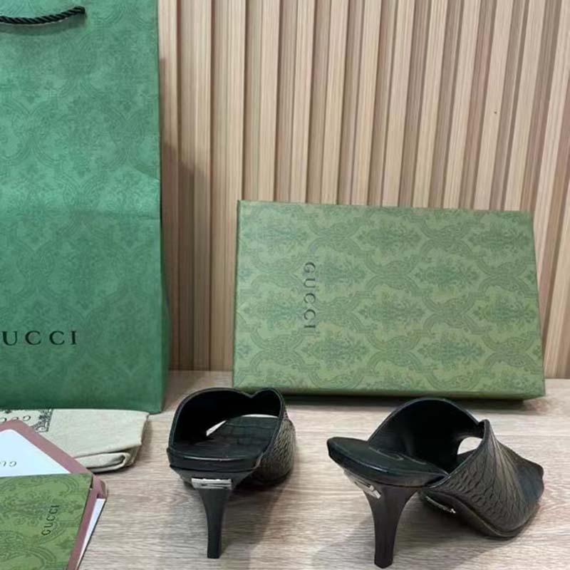 Gucci Women GG Crocodile Print Pump Black Square Toe Mid Heel