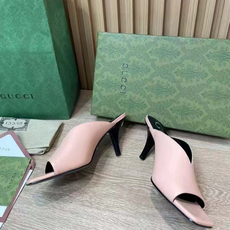 Gucci Women GG Mid-Heel Open Toe Pump Light Pink Leather Square Toe