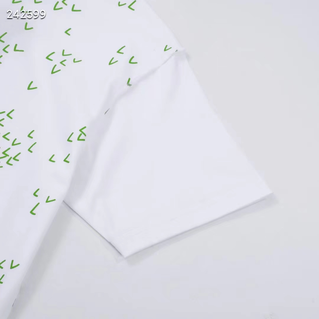 Louis Vuitton LV Women Spread Embroidered T-Shirt Cotton White Regular Fit