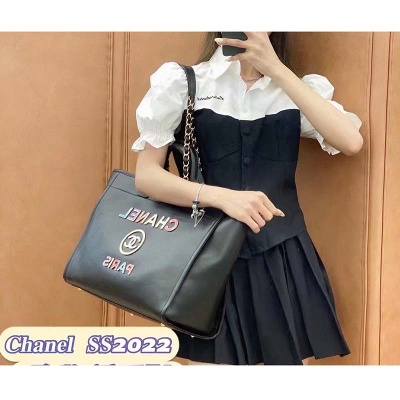 Chanel Women CC Large Shopping Bag Calfskin Aged Gold-Tone Metal Black