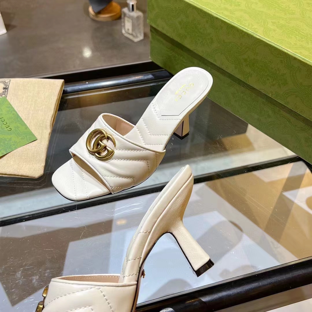 Gucci Women GG Double G Slide Sandal White Chevron Matelassé Leather 7.6 cm Heel