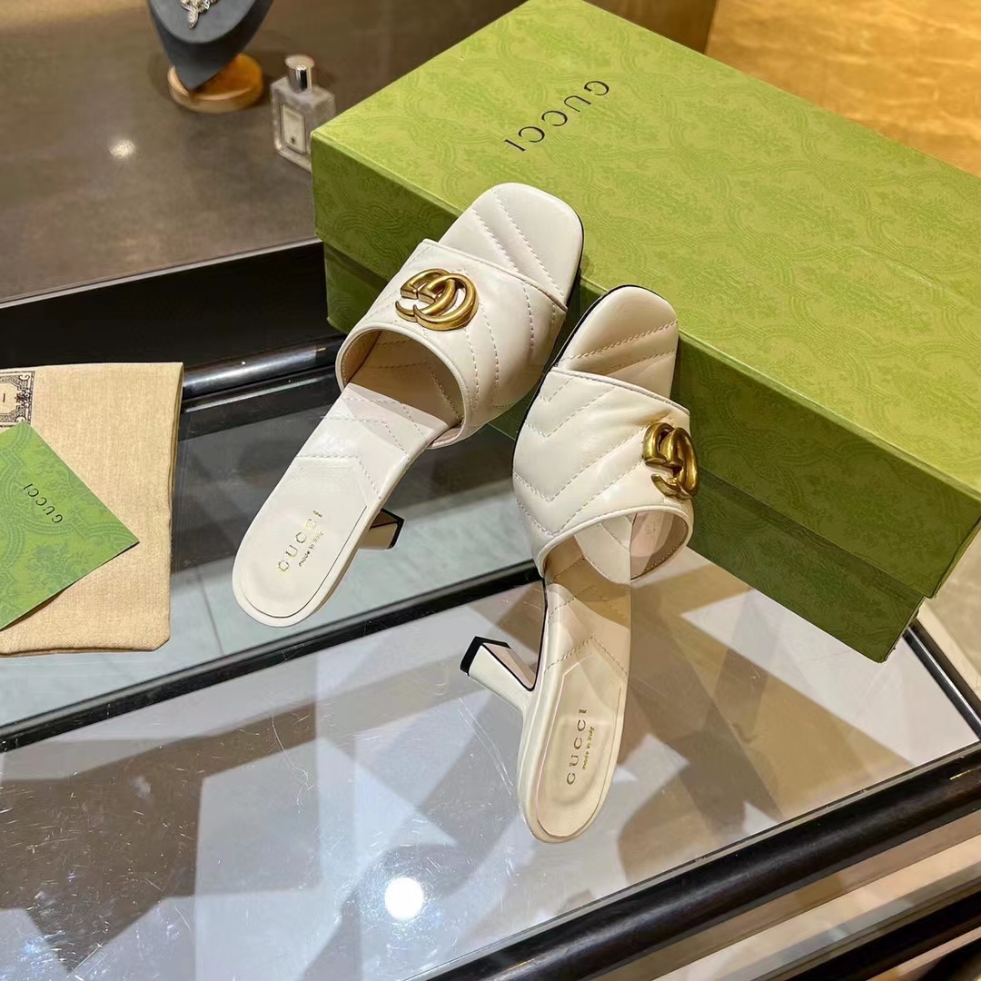 Gucci Women GG Double G Slide Sandal White Chevron Matelassé Leather 7.6 cm Heel