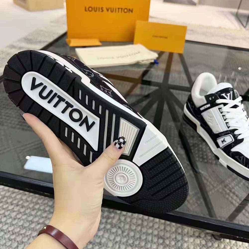 Louis Vuitton Unisex LV Trainer Sneaker With Monogram-Embossed Grained Calf Leather