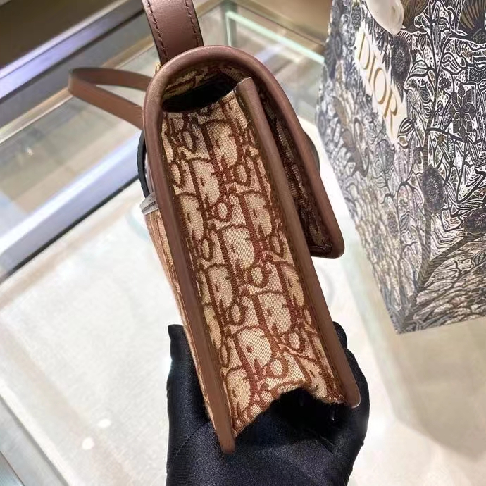 Dior Women CD 30 Montaigne Bag CD Clasp Burgundy Dior Oblique Jacquard