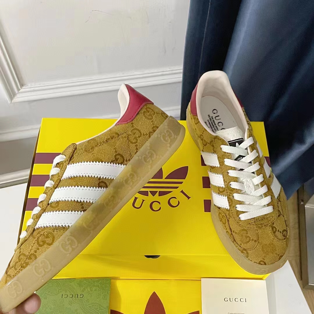 Gucci Unisex Adidas x Gucci Gazelle Sneaker Beige Brown Original GG Canvas