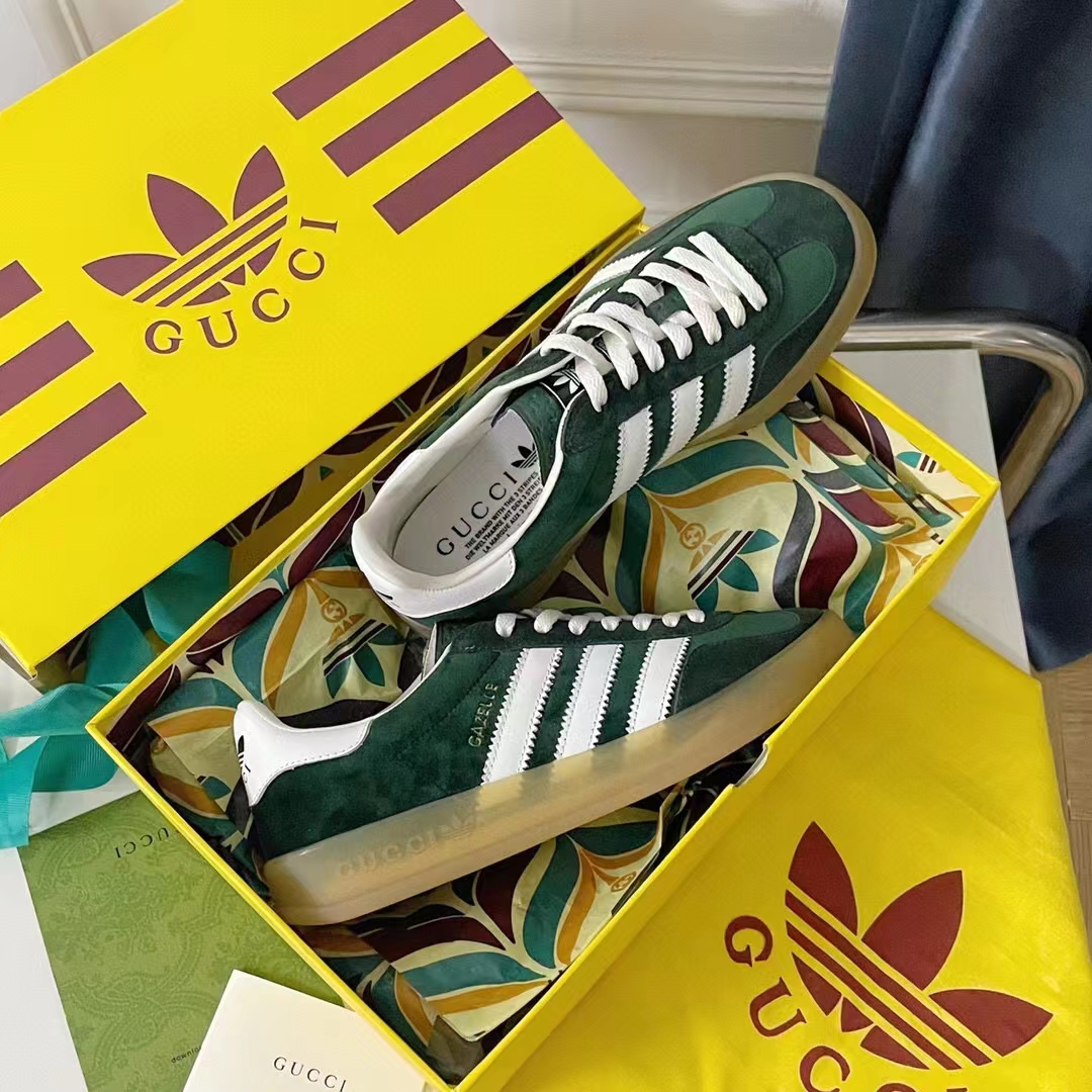Gucci Unisex Adidas x Gucci Gazelle Sneaker Green Suede Trefoil Embossed