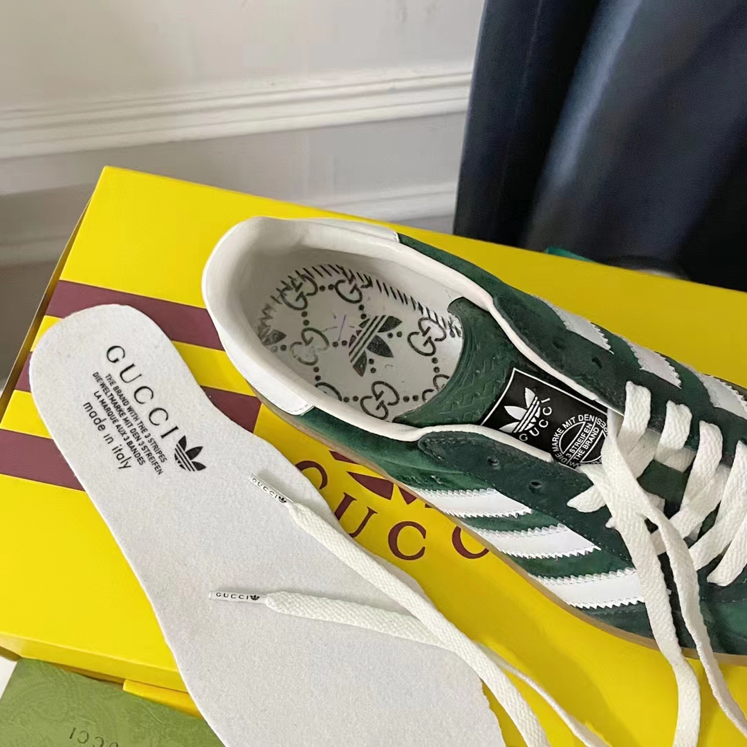 Gucci Unisex Adidas x Gucci Gazelle Sneaker Green Suede Trefoil Embossed