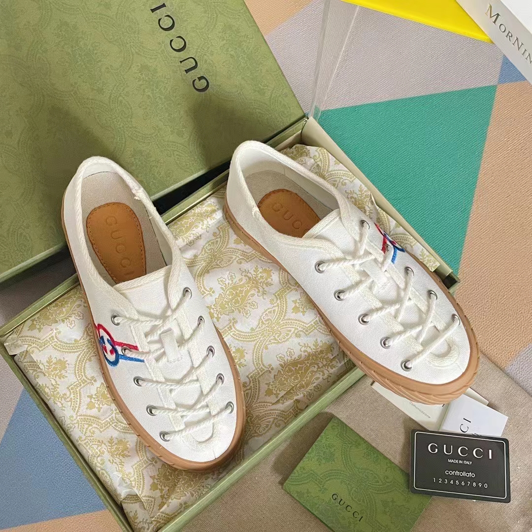 Gucci Unisex GG Interlocking G Sneaker Beige Organic Cotton Rubber Sole Flat