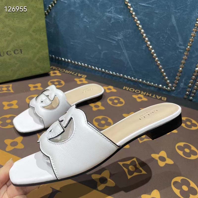 Gucci Unisex Interlocking G Cut-Out Slide Sandals White Leather Flat 1 cm Heel