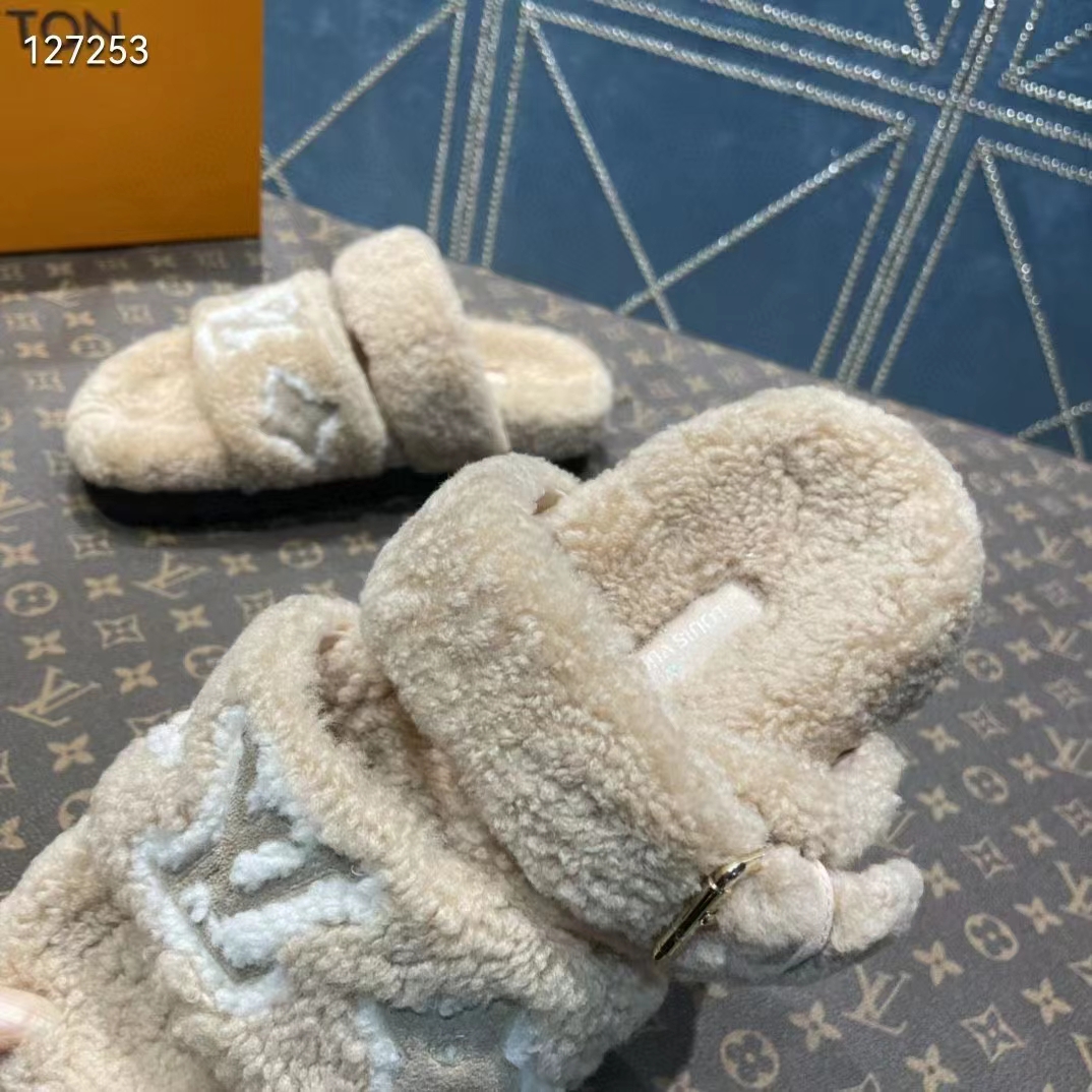 Louis Vuitton LV Unisex Paseo Flat Comfort Mule Beige Shearling Monogram Flowers
