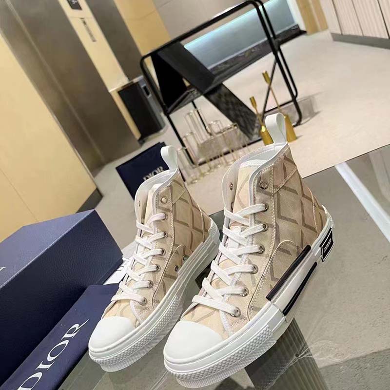 Dior Unisex B23 High Top Sneaker Natural CD Diamond Canvas