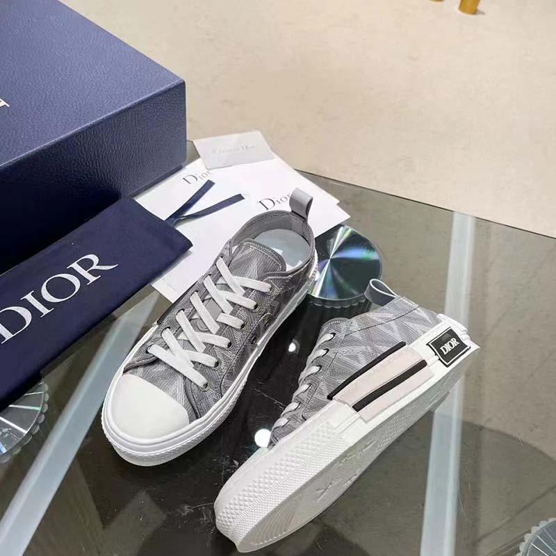 Dior Unisex B23 Low Top Sneaker Gray CD Diamond Canvas