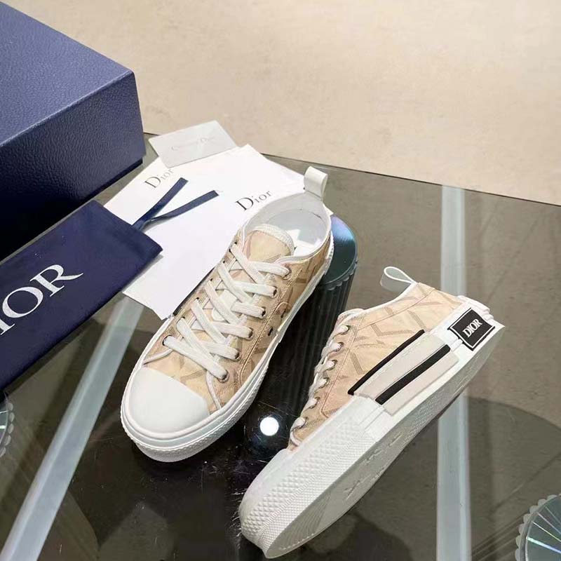 Dior Unisex B23 Low Top Sneaker Natural CD Diamond Canvas