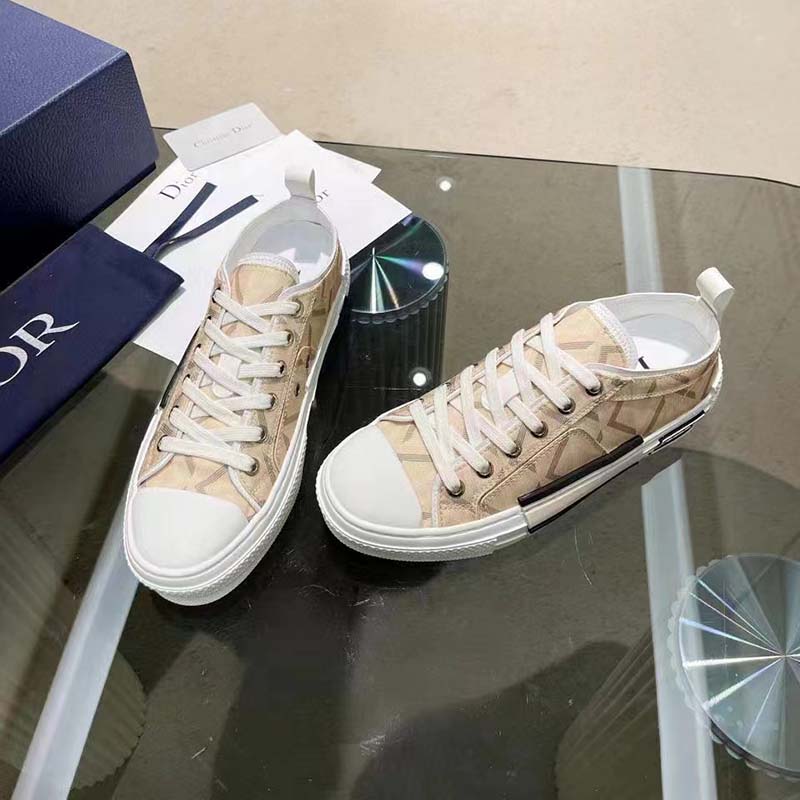 Dior Unisex B23 Low Top Sneaker Natural CD Diamond Canvas