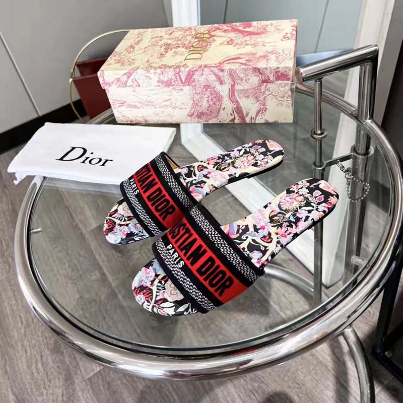 Dior Unisex CD Dway Slide Black Multicolor Embroidered Cotton Toile De Jouy Pop