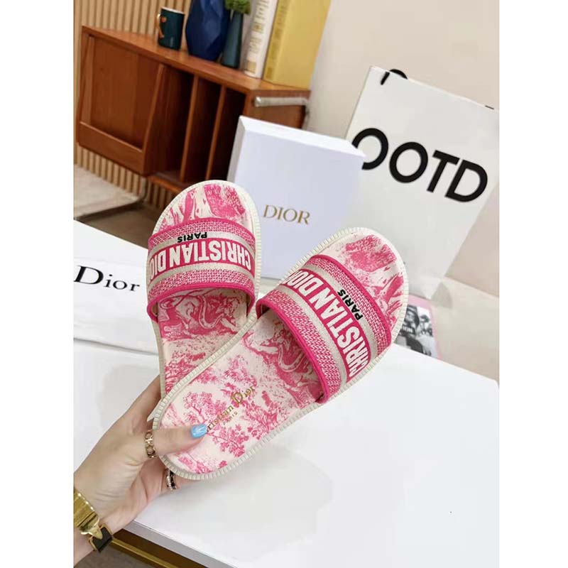 Dior Unisex CD Dway Slide Bright Pink Toile De Jouy Embroidered Cotton