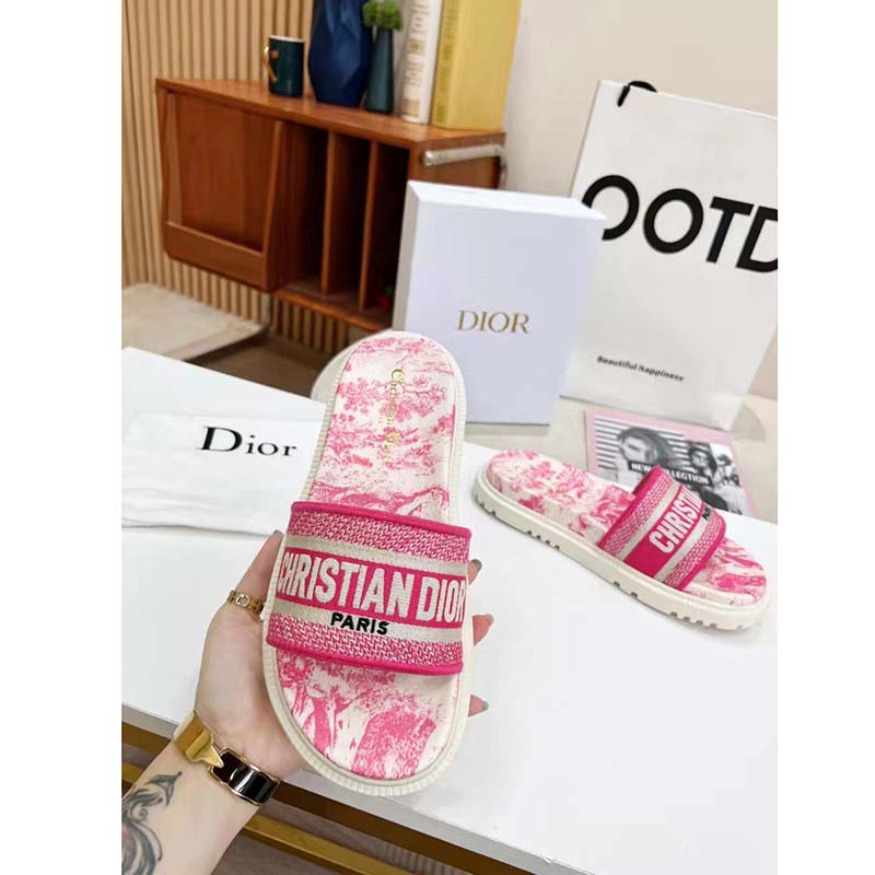 Dior Unisex CD Dway Slide Bright Pink Toile De Jouy Embroidered Cotton