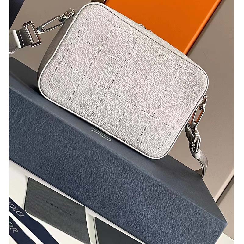 Dior Unisex CD Safari Messenger Bag Gray Grained Calfskin ‘Christian Dior 1947’ Signature