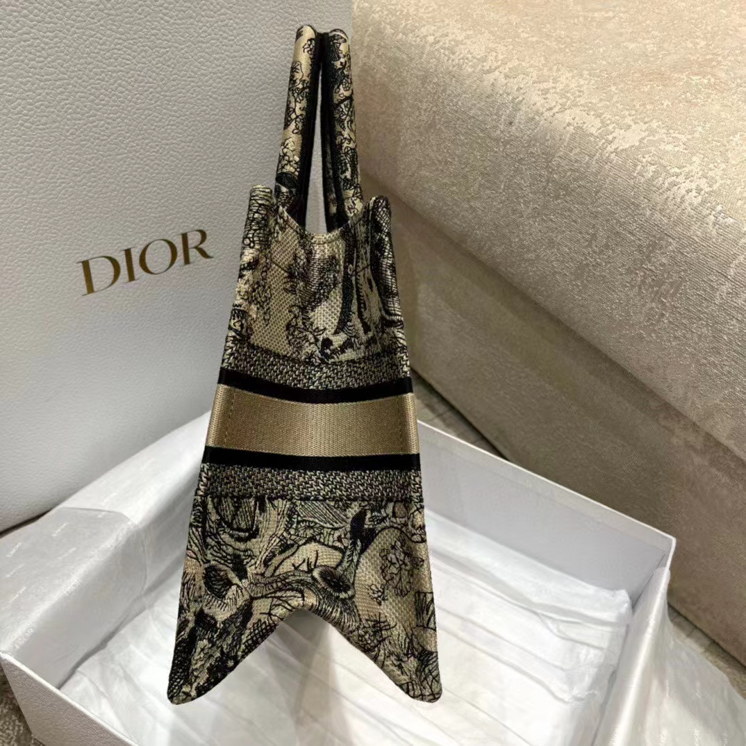 Dior Women CD Large Lady D-Lite Bag Brown Toile De Jouy Embroidery