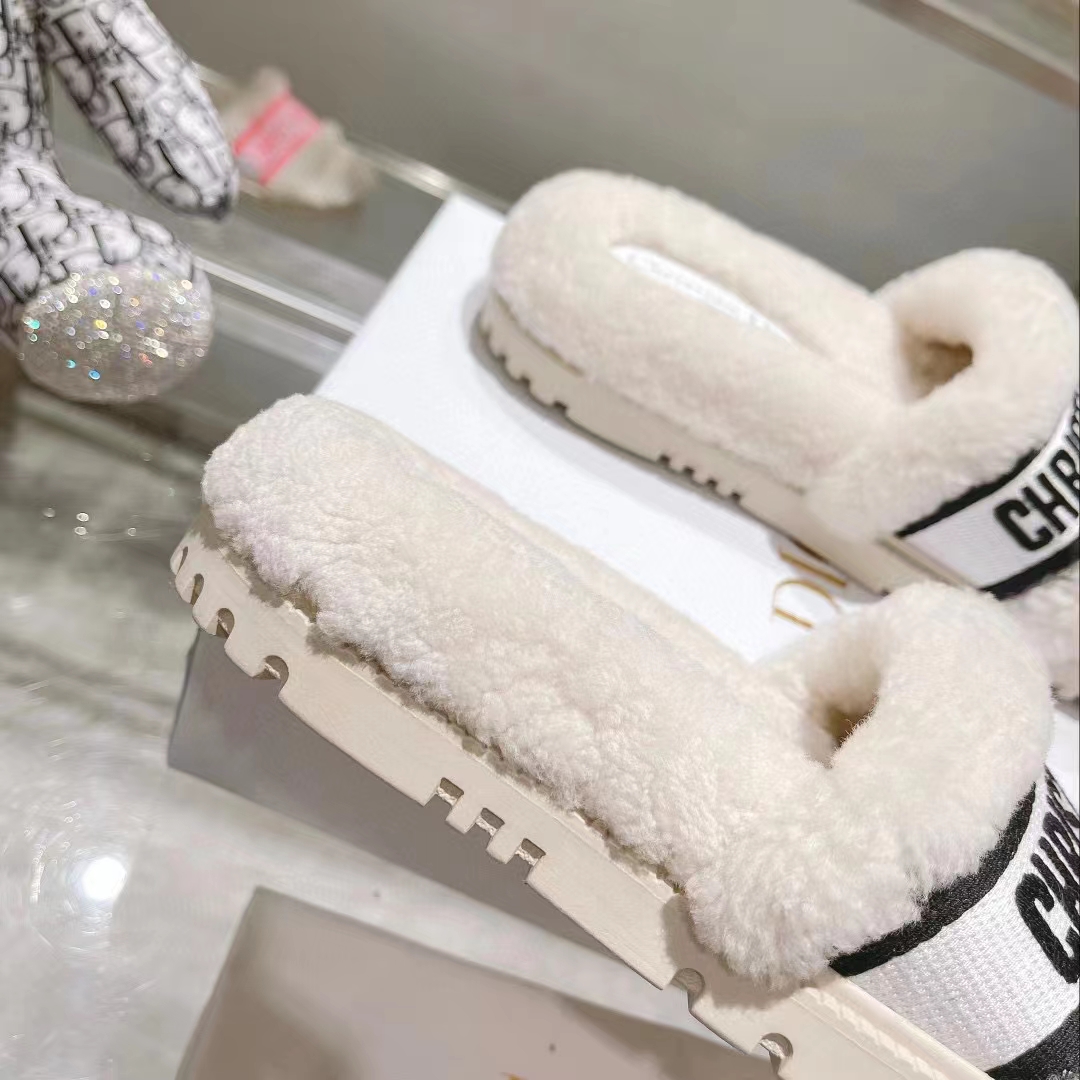Dior Women CD Shoes Dway Slide Black Embroidered Cotton Honey Shearling
