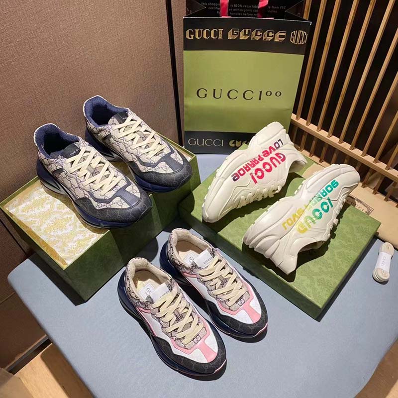 Gucci Unisex GG Rhyton Sneaker Beige Blue GG Supreme Canvas Low Heel