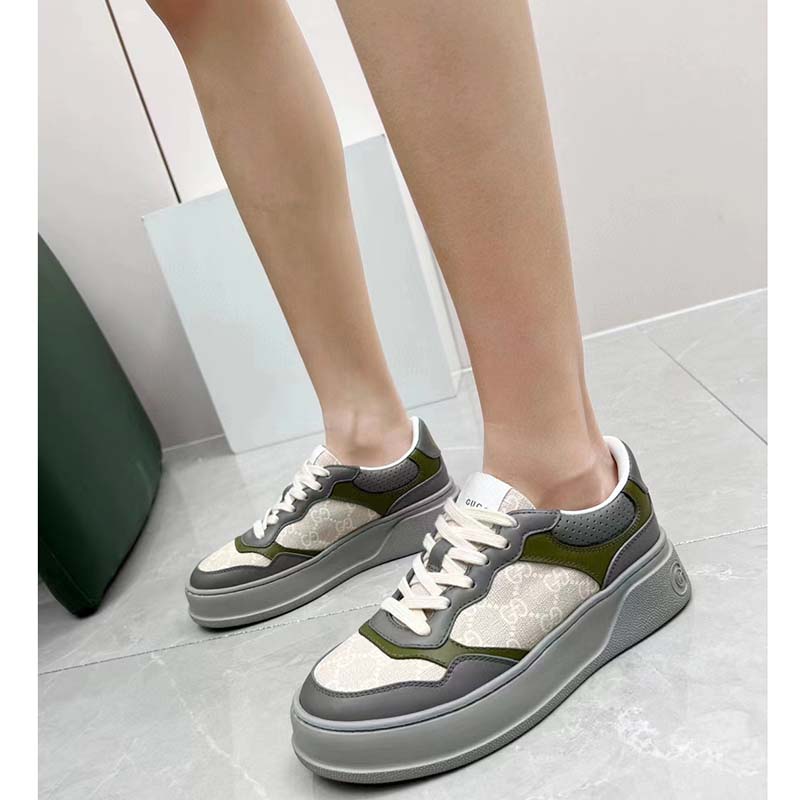 Gucci Unisex GG Sneaker White Beige GG Supreme Canvas Grey Perforated Leather