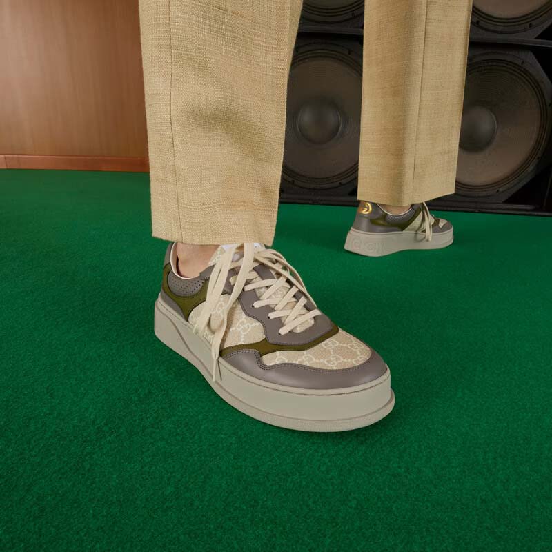 Gucci Unisex GG Sneaker White Beige GG Supreme Canvas Grey Perforated Leather